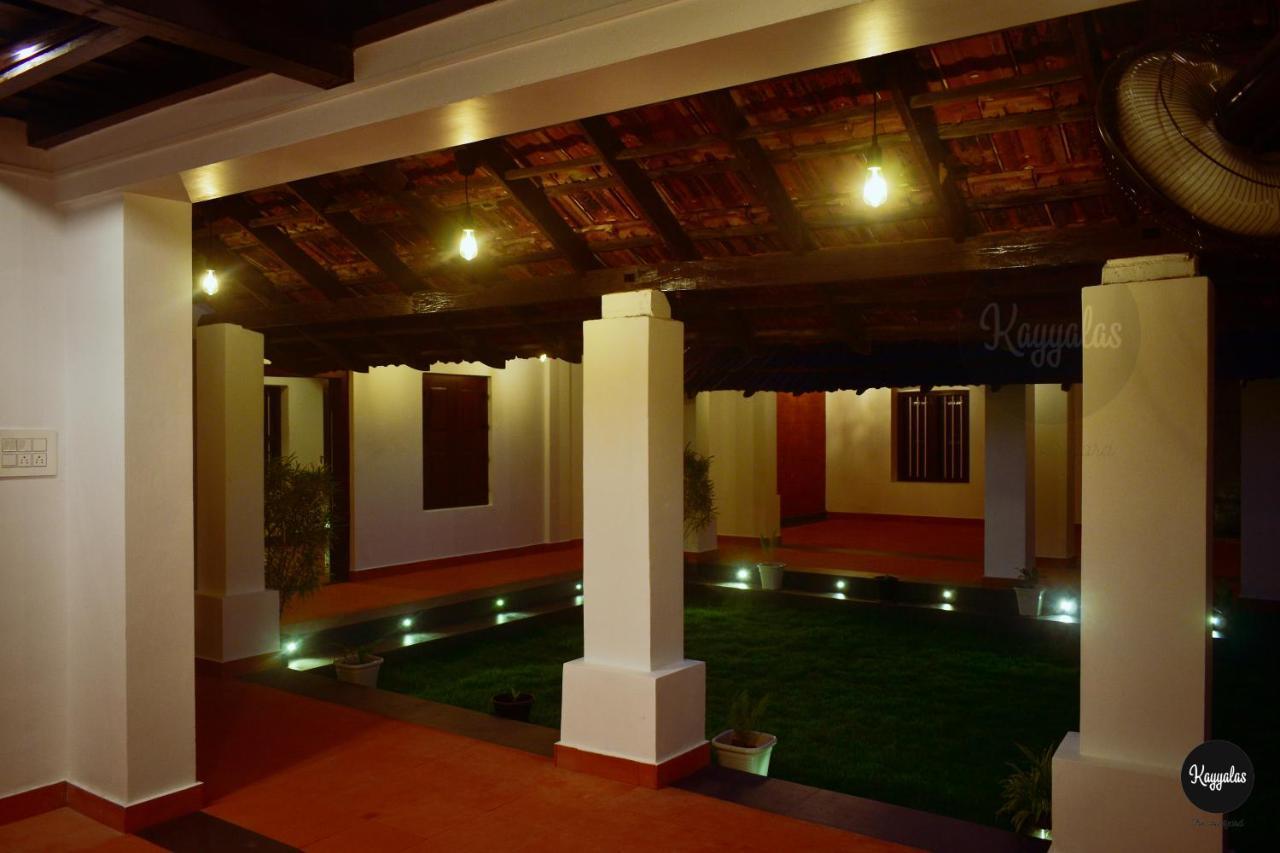 Kayyalas Courtyard Thrissur Exterior foto