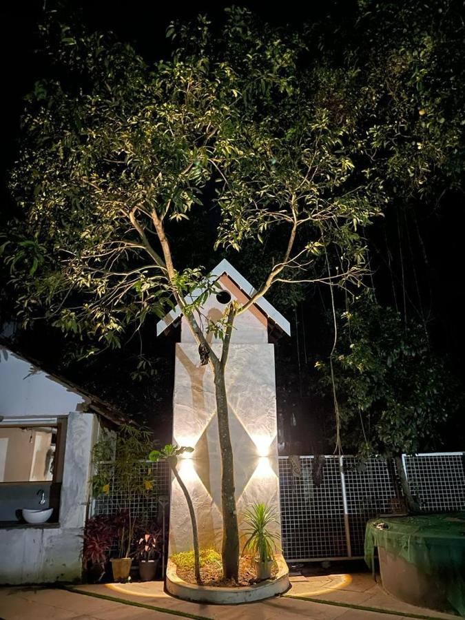 Kayyalas Courtyard Thrissur Exterior foto